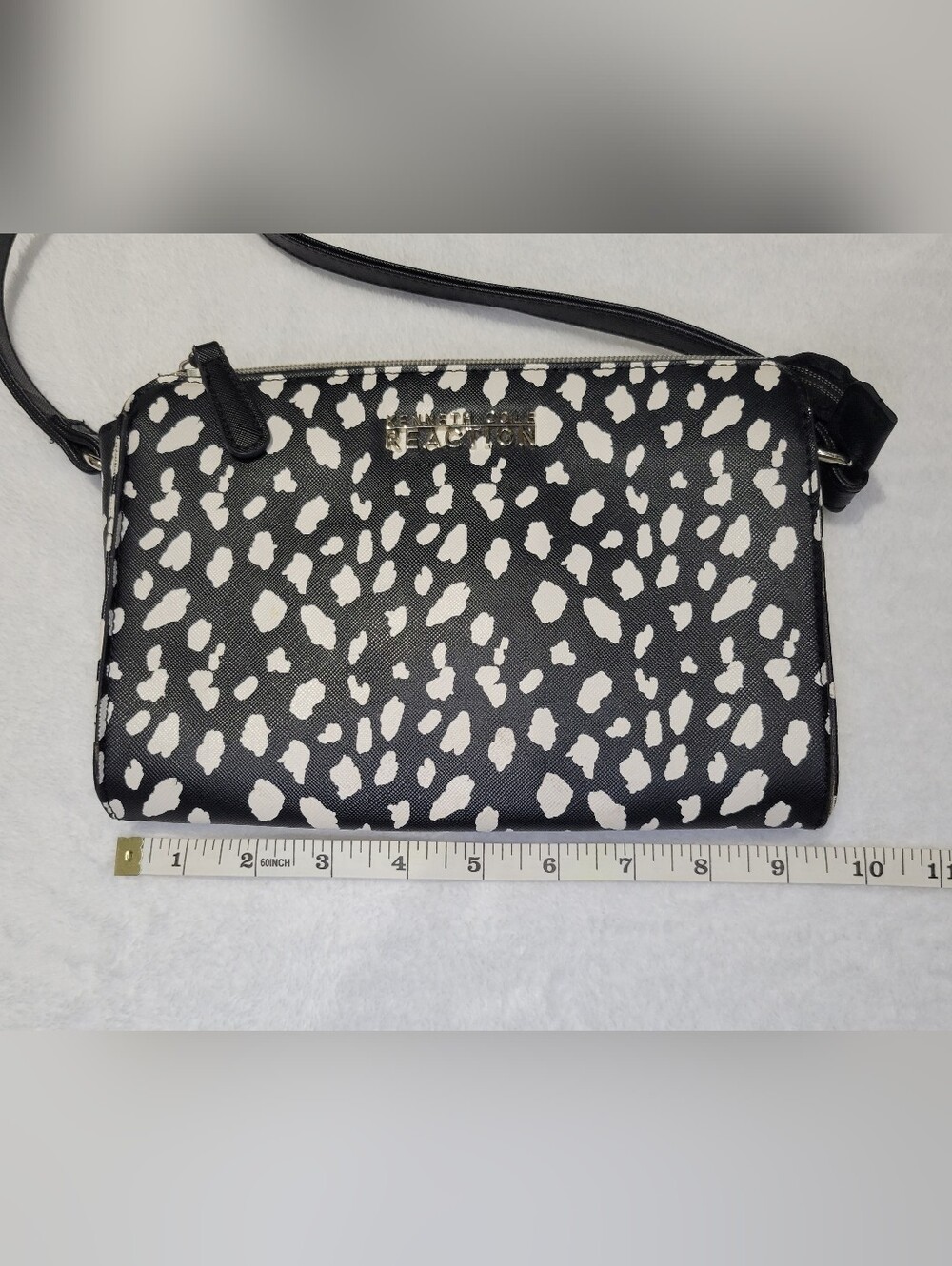 Kenneth Cole Reaction Black and White Dalmatian Print/ Polka Dot Crossbody - Picture 12 of 16